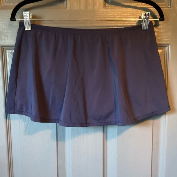 Jantzen Classics 12 (girls) navy bathing suit bottoms with attached skirt - Picture 1 of 3